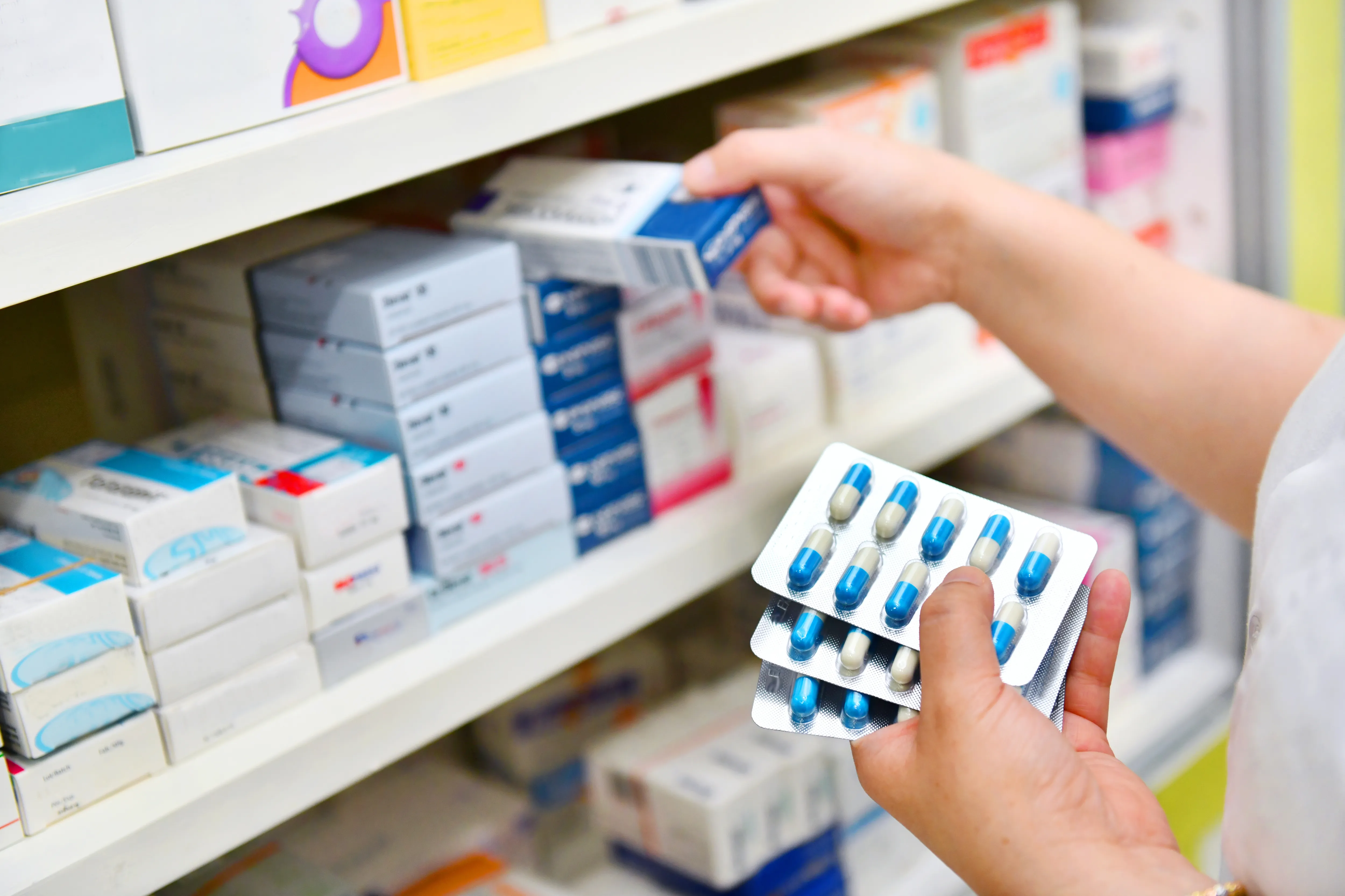 Seguro para farmacias y abarrotes